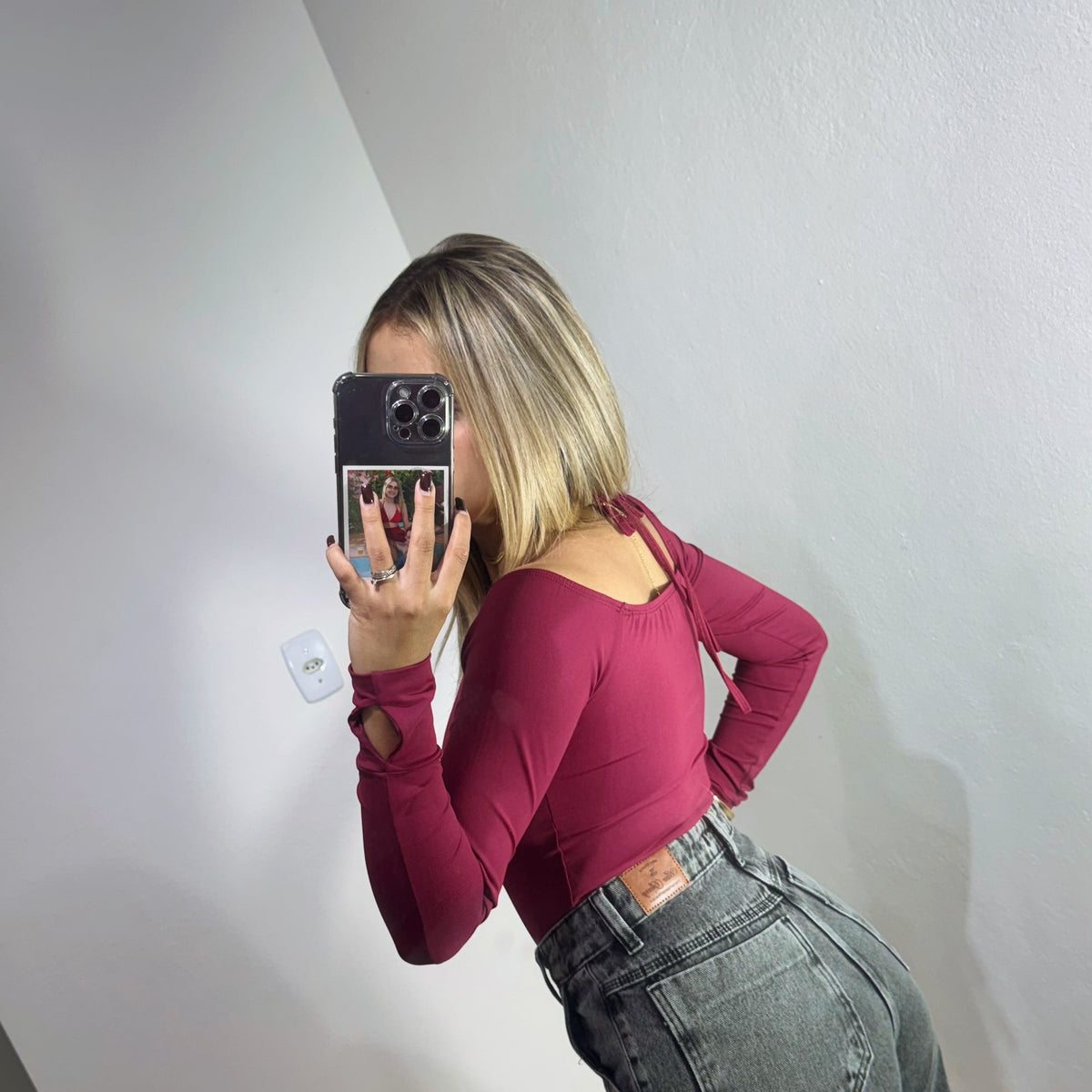 Body Kira